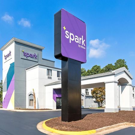 Spark By Hilton Augusta Hotel Exterior photo